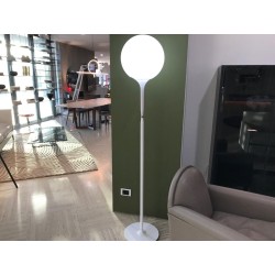 CASTORE 35 LAMPE A TERRE 1055010A by Artemide