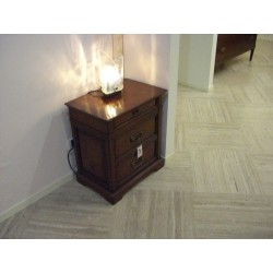 COMODINO 2/CASS.+SPORTELLI di Pregno