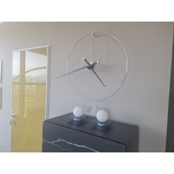 OROLOGIO PIK CROMATO Ø130 di Ligne Roset