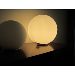 DIOSCURI 350 TISCH 0147 010A von Artemide