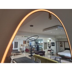 LA PLUS BELLE GOLD MIRROR von Flos