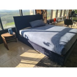 PARAGGI VELLUTO BED 170X200 by Brera Design Srl