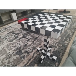 CHESS TABLE von Moooi