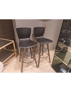 Tabouret RAP WOOD OAK SMOKE BLACK par Colico design