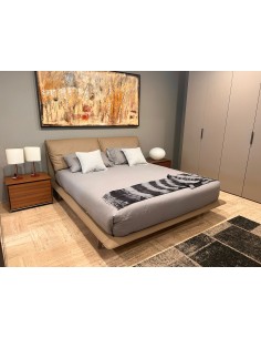 JOHN-JOHN BED SC 33 TRAVERTINO par Poltrona Frau