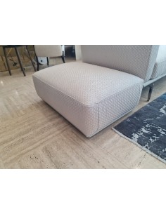 POUF LARGE HAPPY JACK LEATHER SC 22 CHIFON von Poltrona Frau
