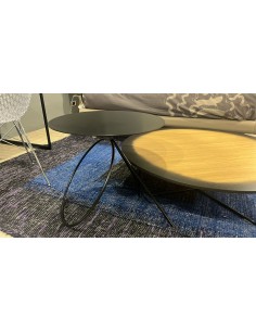 BAMBA TABLE BLACK COLOUR von Viccarbe