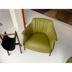 ARMCHAIR MOD. 폴트로나 프라우의 아치발드 가죽 SC 175