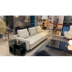 SOFA IN THE MOOD 3P SC STUCCO L272 von Poltrona Frau