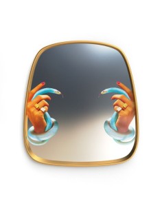 Руки со змеями Зеркала от...