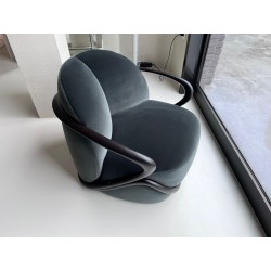 FAUTEUIL DARK WALNUT HUG ARMCHAIR ADAMO EVA 169 by Giorgetti