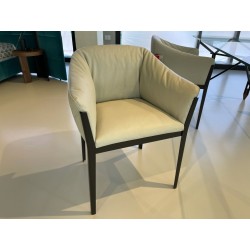 140 COTTON SCOTLAND LEATHER ARMCHAIR от Cassina Cassina Кресло-пуф