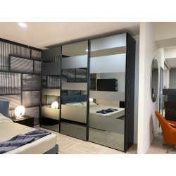 ARMADIO SEGMENTA 3/A SORR VETRO di Misura Emme