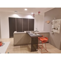 Кухня из дуба Cucine Lube