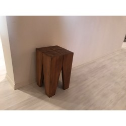 HOLLAND NATURAL ECLECTIC STOOL von Devina Nais